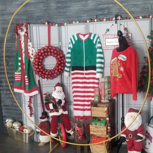 My Home Poshmark Staging Room - Picture 13 of 13